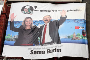 CHP’nin İstanbul afişlerinde Baykal yok 
