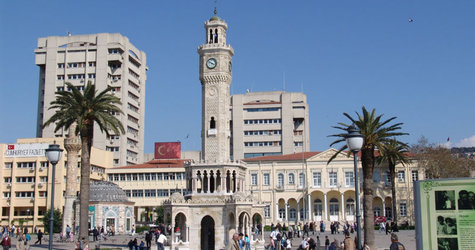 Konak belediyesinde operasyon 