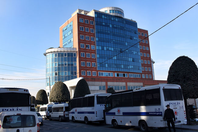 kaynak-kayyum-cihan-ic