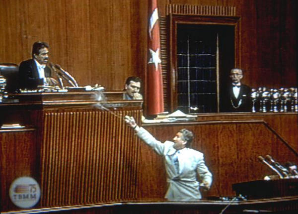 56a2567e67b0a949b46dbb04