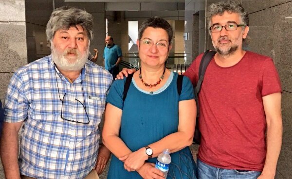 clzmmwuuyaa9tflrsm5767fa0c24e58